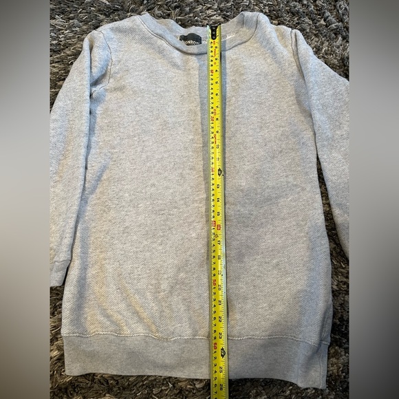 MONROW Crewneck Sweatshirt - Picture 4 of 9